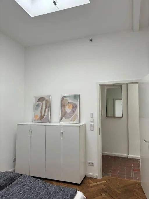 Zentrales Gartenhaus Loft In برلين بيت للعطل