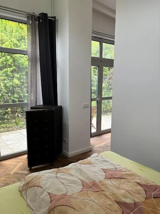 Zentrales Gartenhaus Loft In Berlin Germany