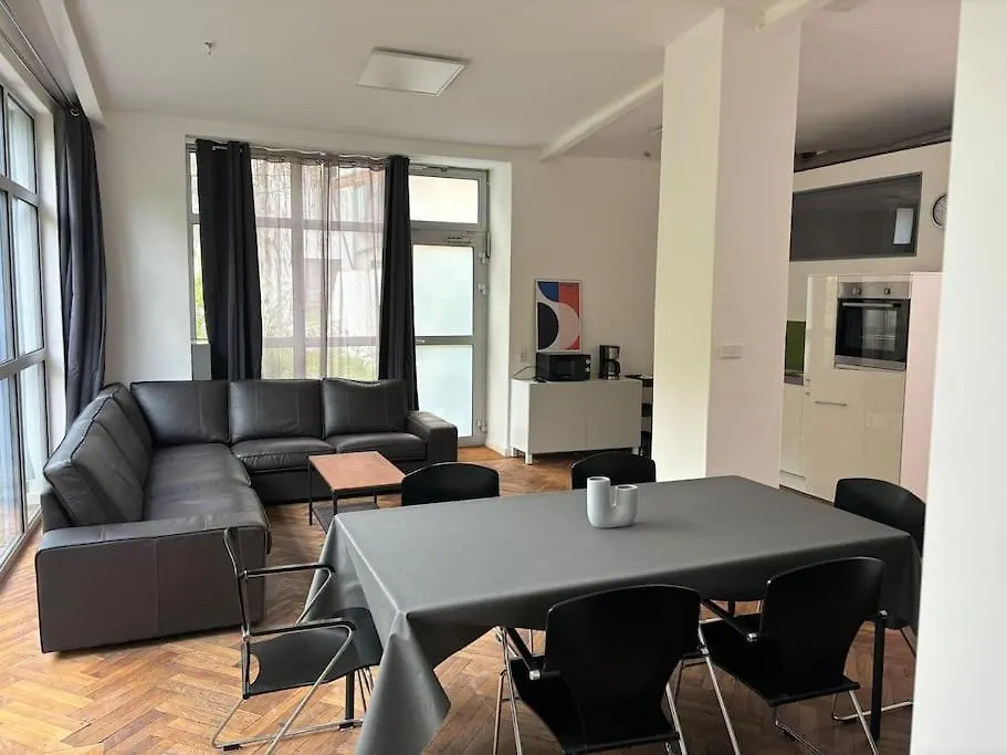 Zentrales Gartenhaus Loft In Berlin
